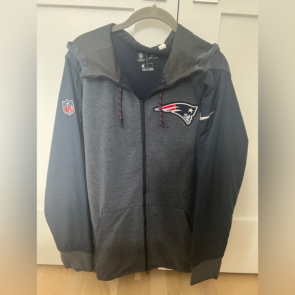 Nike Other - Patriots Nike Dri-Fit Hooded Jacket